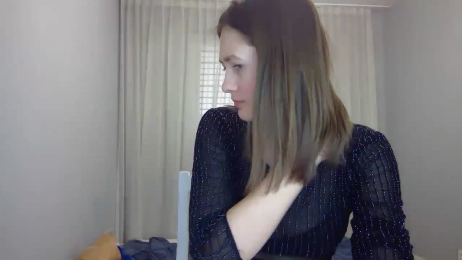 Gallery image thumbnail from Little_Rosee's myfreecams stream on, 04/15/2023, 11:14 image 3 of 20