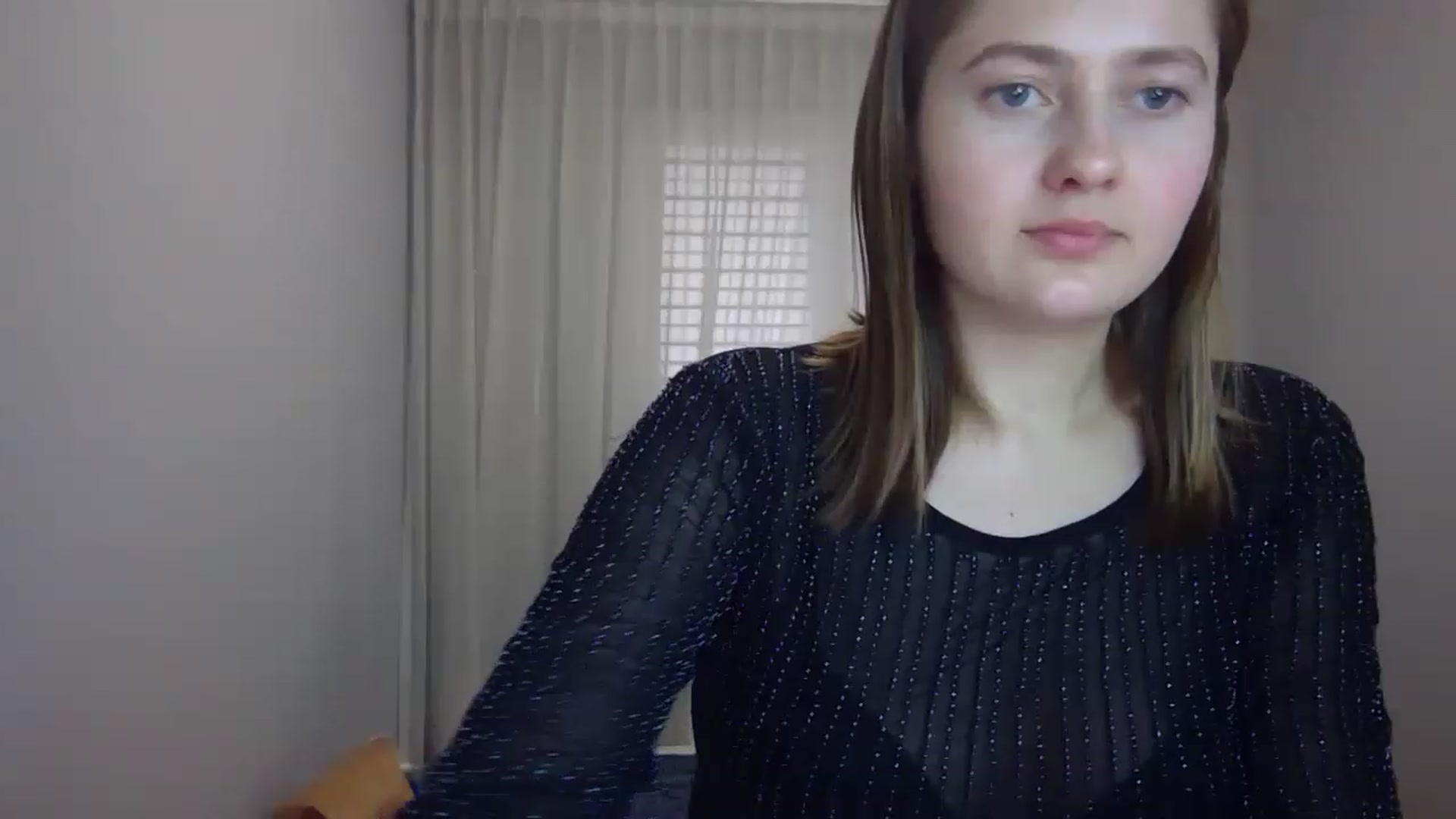 Gallery image thumbnail from Little_Rosee's myfreecams stream on, 04/15/2023, 11:14 image 18 of 20
