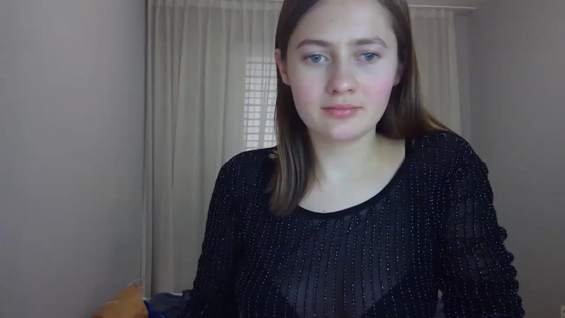 Gallery image thumbnail from Little_Rosee's myfreecams stream on, 04/15/2023, 11:14 image 7 of 20