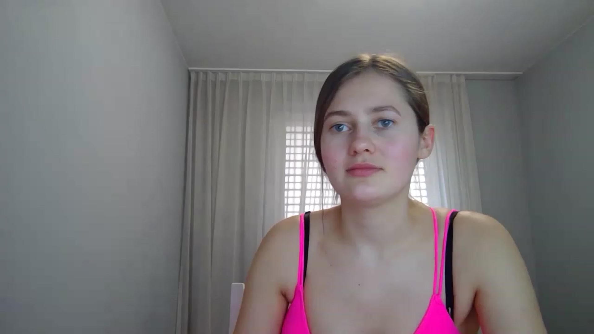 Gallery image thumbnail from Little_Rosee's myfreecams stream on, 04/16/2023, 11:13 image 17 of 20