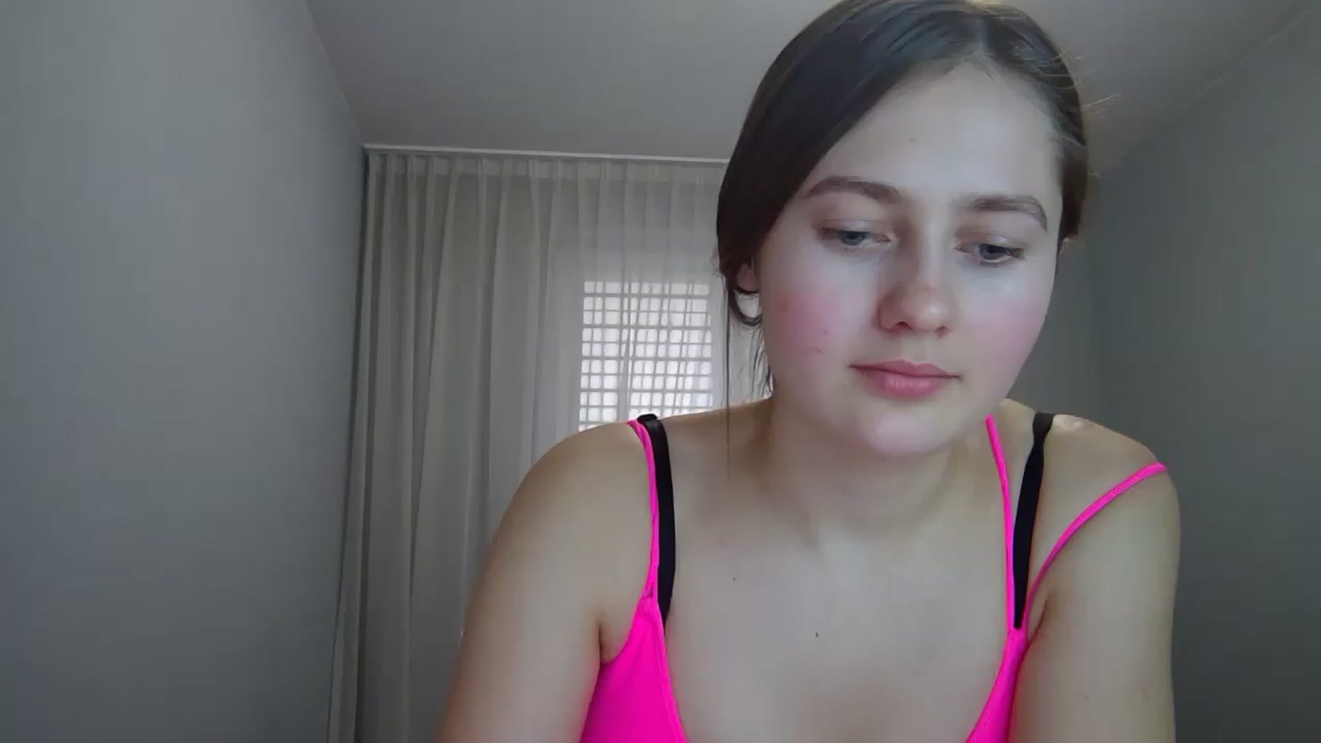 Gallery image thumbnail from Little_Rosee's myfreecams stream on, 04/16/2023, 11:13 image 10 of 20