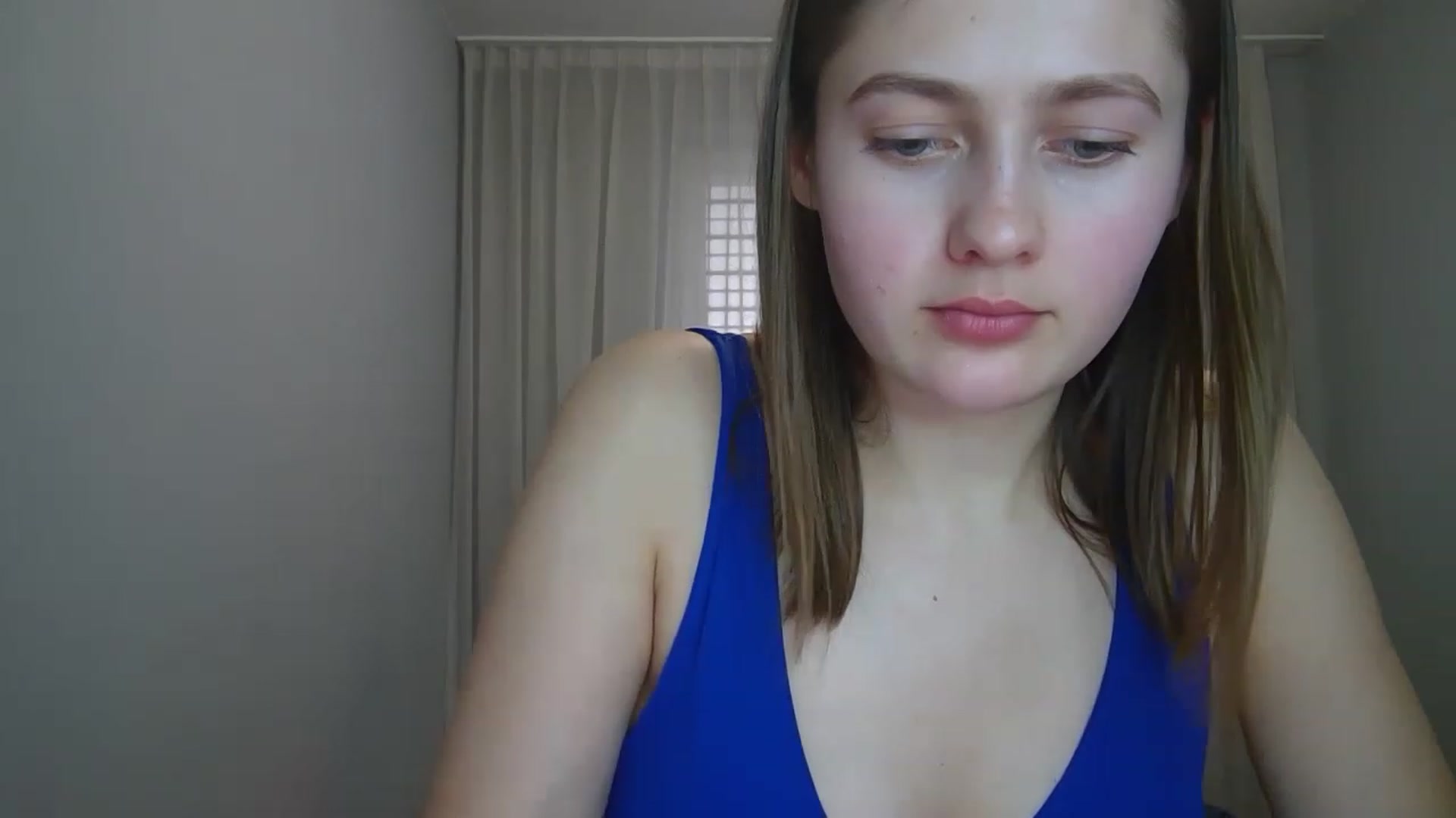 Gallery image thumbnail from Little_Rosee's myfreecams stream on, 04/17/2023, 11:54 image 10 of 20