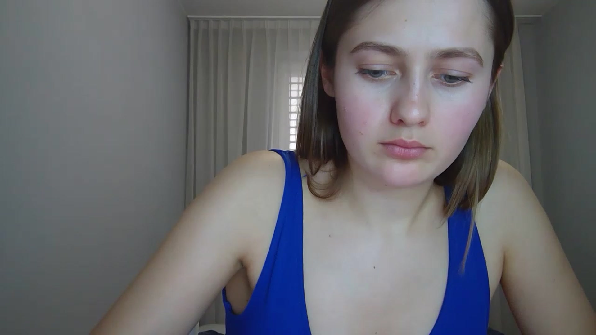 Gallery image thumbnail from Little_Rosee's myfreecams stream on, 04/17/2023, 11:54 image 12 of 20