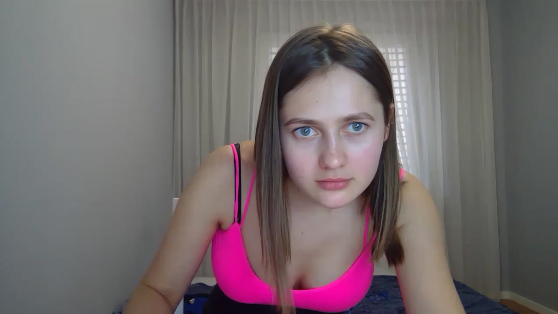 Gallery image thumbnail from Little_Rosee's myfreecams stream on, 04/17/2023, 13:39 image 15 of 20