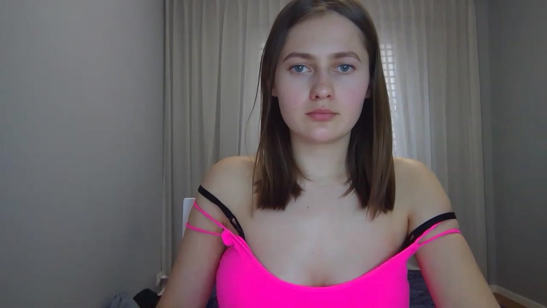 Gallery image thumbnail from Little_Rosee's myfreecams stream on, 04/17/2023, 13:39 image 12 of 20