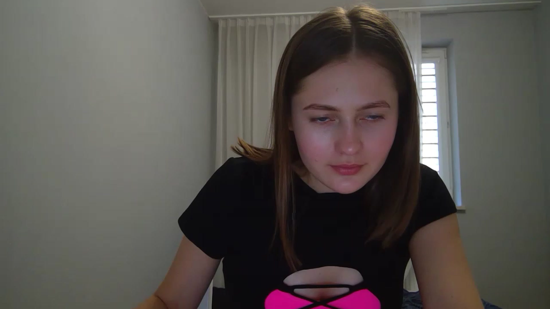 Gallery image thumbnail from Little_Rosee's myfreecams stream on, 04/23/2023, 12:08 image 20 of 20