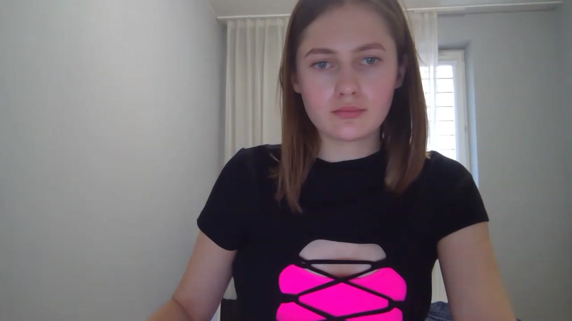 Gallery image thumbnail from Little_Rosee's myfreecams stream on, 04/23/2023, 12:08 image 19 of 20