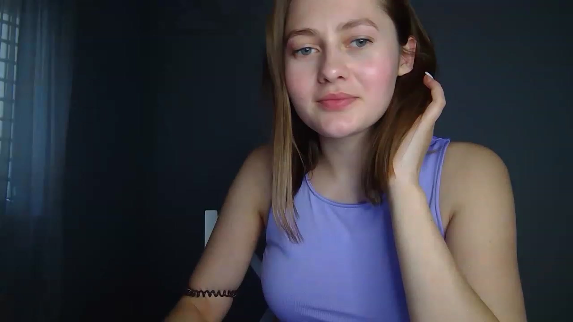 Gallery image thumbnail from Little_Rosee's myfreecams stream on, 04/24/2023, 10:16 image 8 of 20