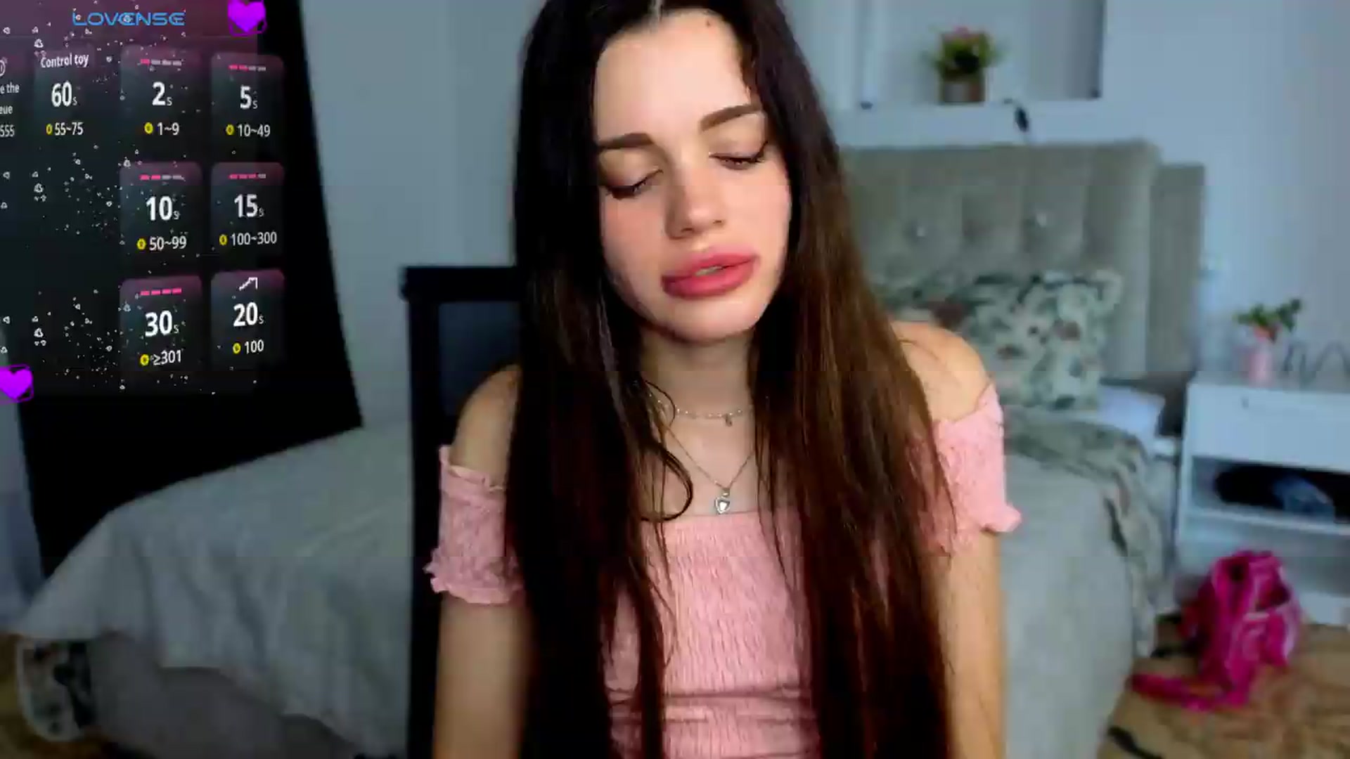 Gallery image thumbnail from Little_cuti1e's myfreecams stream on, 06/28/2026, 13:29 image 18 of 20