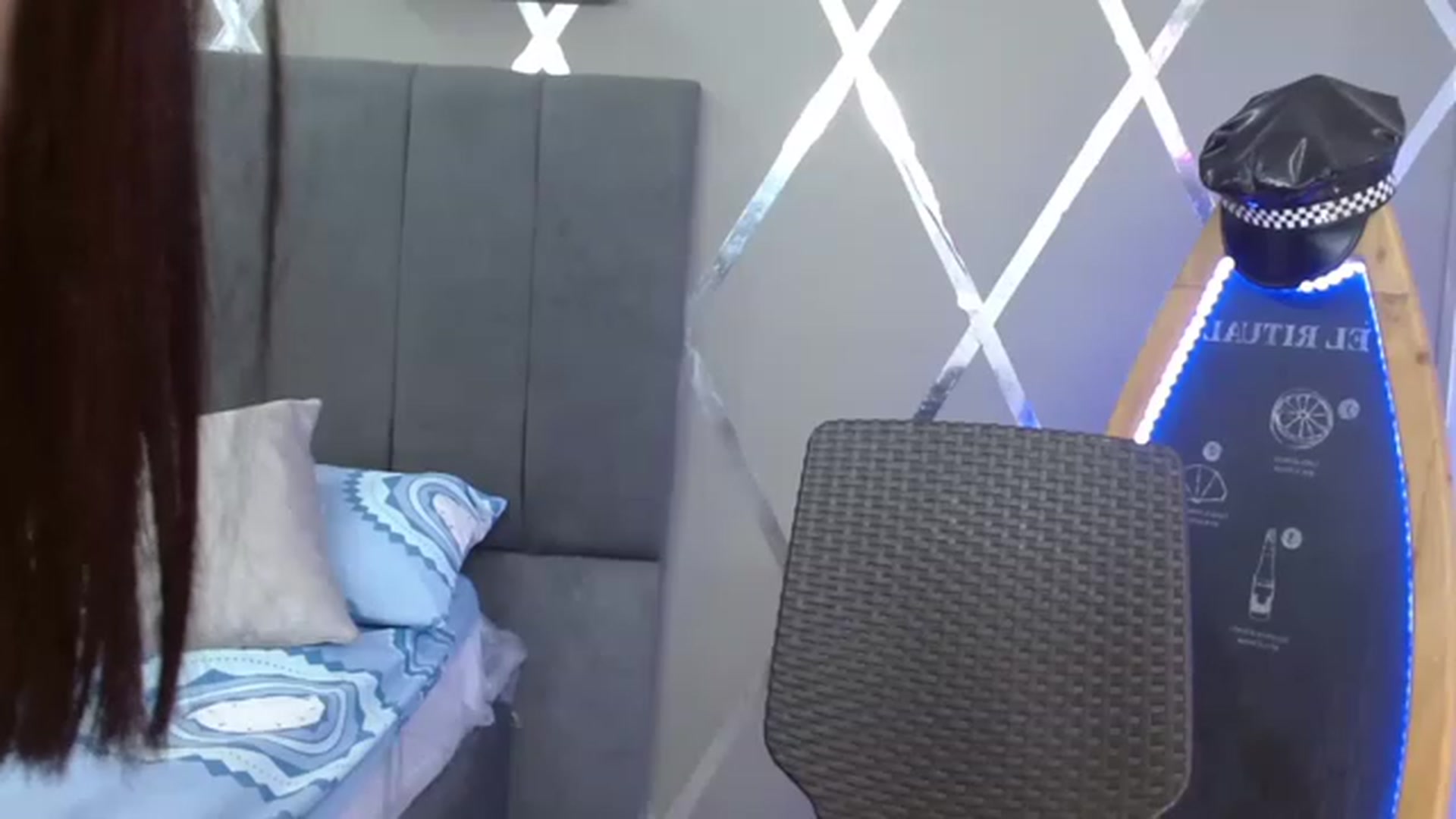 Gallery image thumbnail from Little_girll_'s myfreecams stream on, 03/16/2023, 16:55 image 18 of 20