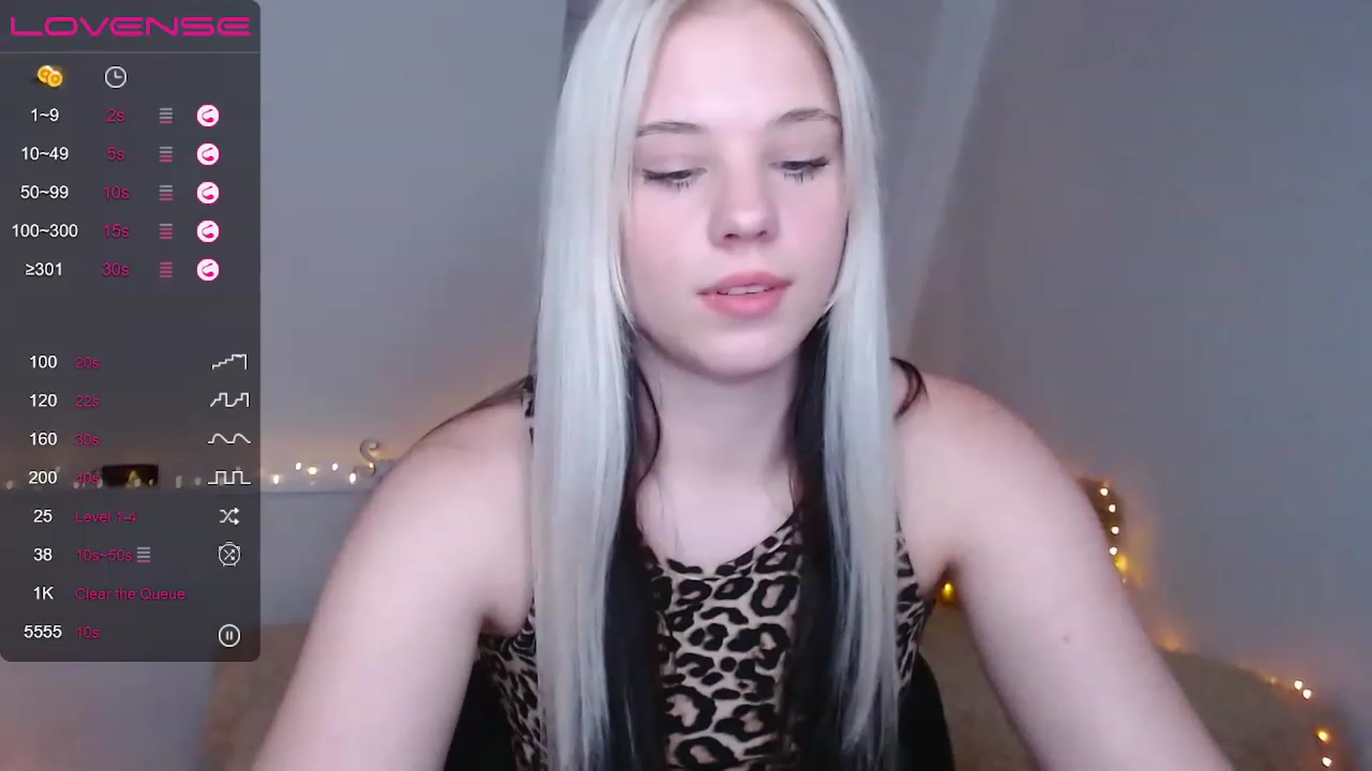 Gallery image thumbnail from Little_k1ttyy's myfreecams stream on, 06/06/2023, 10:46 image 13 of 20