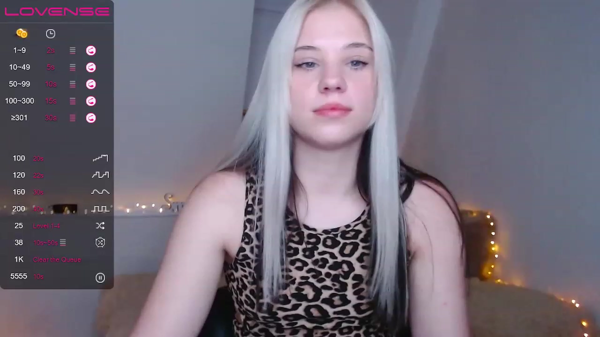 Gallery image thumbnail from Little_k1ttyy's myfreecams stream on, 06/06/2023, 10:46 image 5 of 20
