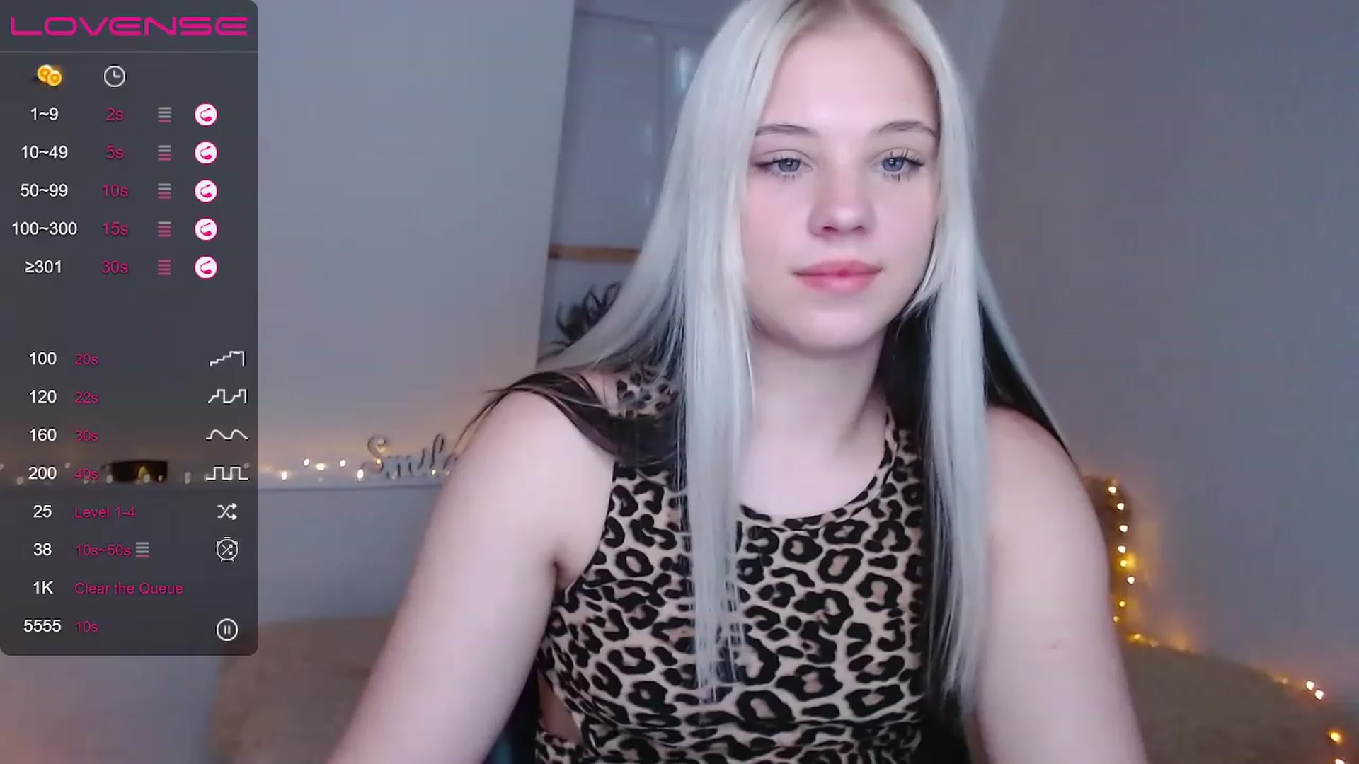 Gallery image thumbnail from Little_k1ttyy's myfreecams stream on, 06/06/2023, 10:46 image 2 of 20