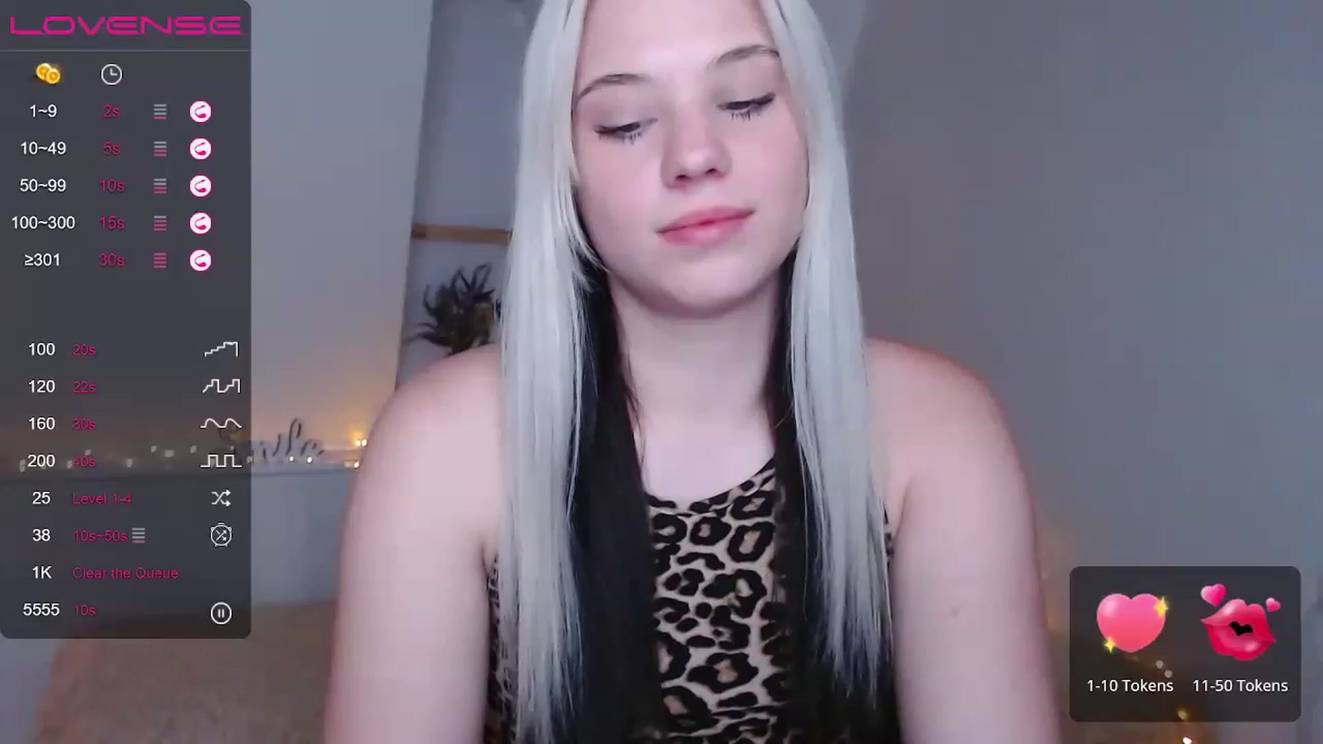 Gallery image thumbnail from Little_k1ttyy's myfreecams stream on, 06/06/2023, 12:41 image 3 of 20
