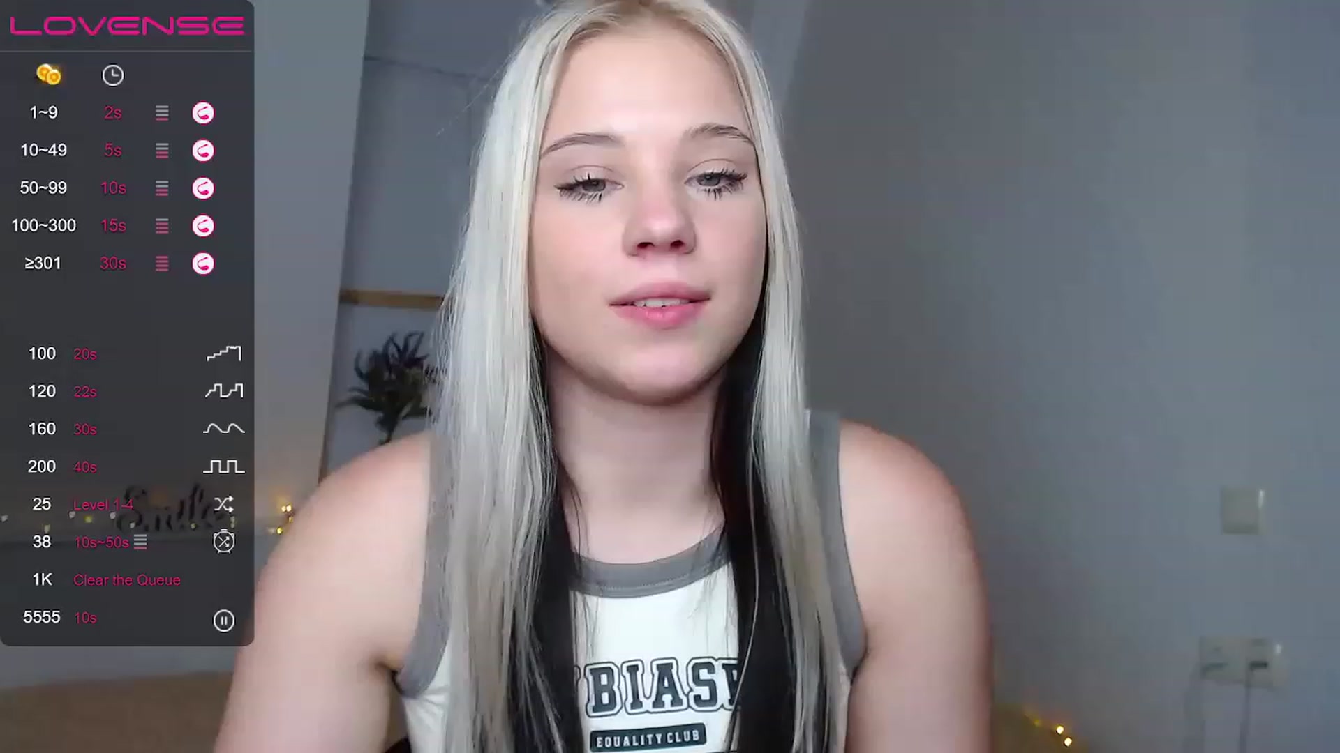 Gallery image thumbnail from Little_k1ttyy's myfreecams stream on, 06/07/2023, 11:47 image 7 of 20