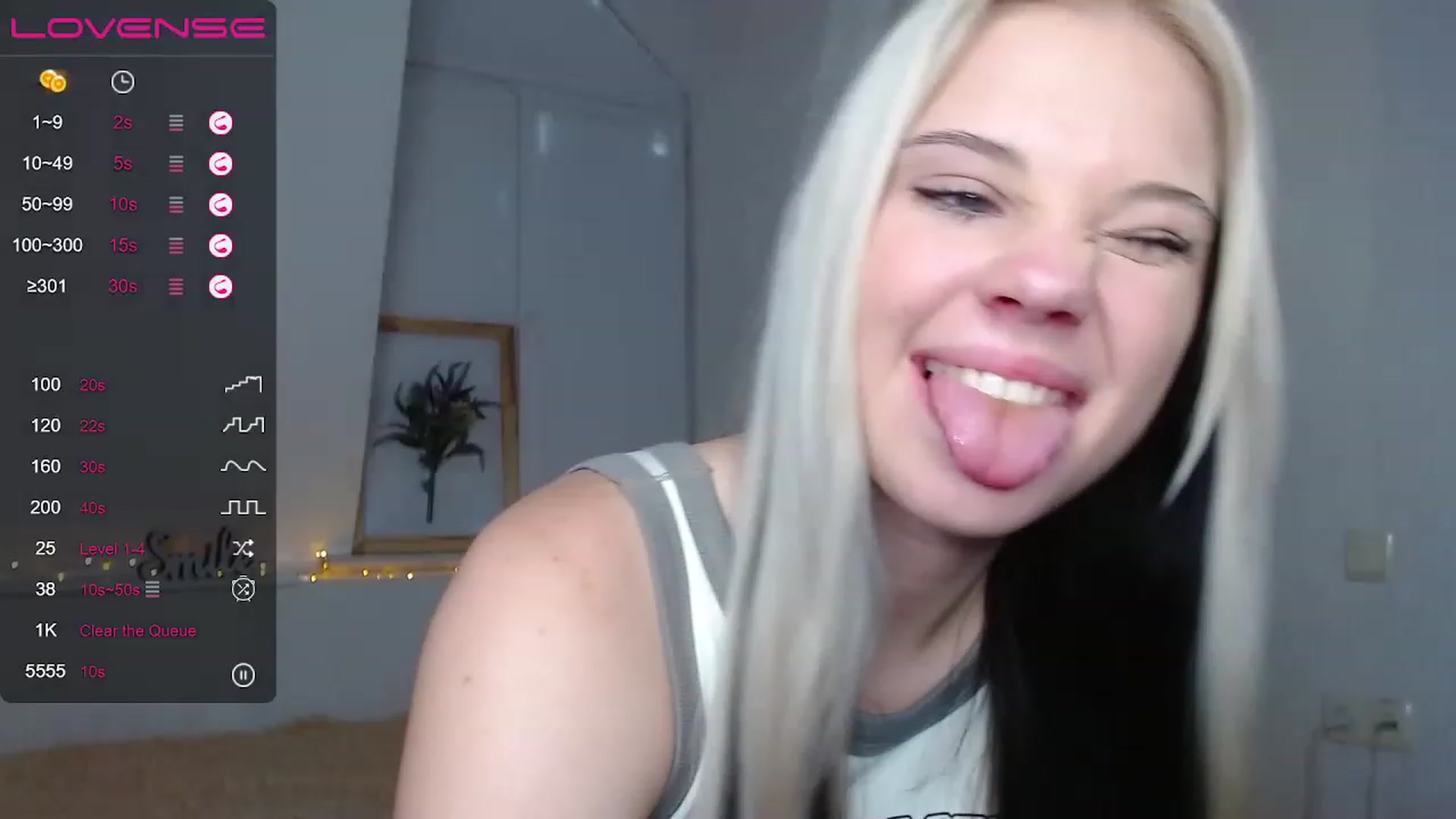 Gallery image thumbnail from Little_k1ttyy's myfreecams stream on, 06/07/2023, 11:47 image 3 of 20
