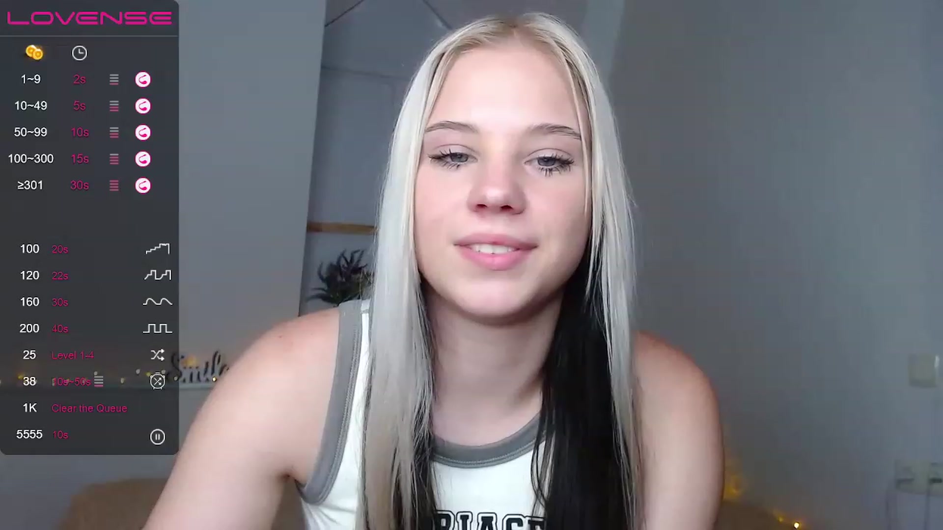 Gallery image thumbnail from Little_k1ttyy's myfreecams stream on, 06/07/2023, 13:45 image 9 of 20