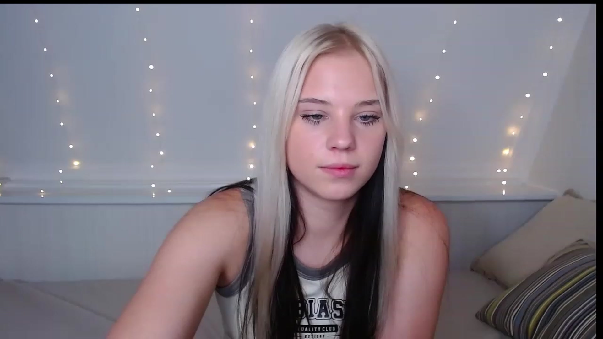 Gallery image thumbnail from Little_k1ttyy's myfreecams stream on, 06/08/2023, 13:28 image 5 of 20