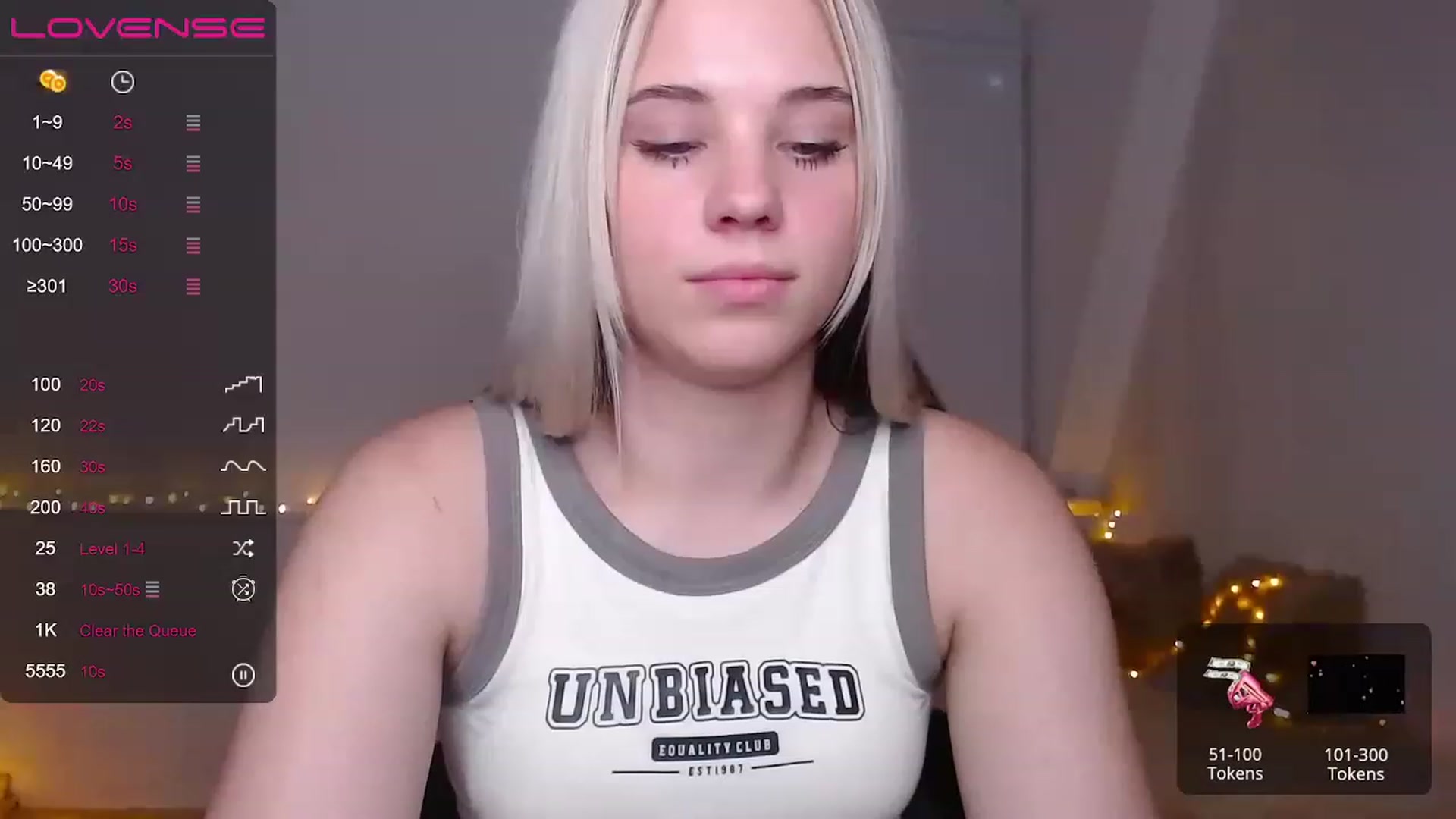 Gallery image thumbnail from Little_k1ttyy's myfreecams stream on, 06/13/2023, 15:42 image 12 of 20