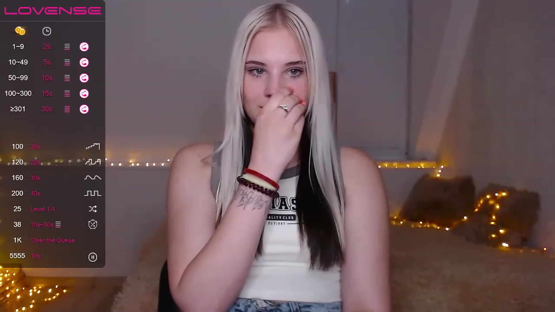 Gallery image thumbnail from Little_k1ttyy's myfreecams stream on, 06/13/2023, 15:42 image 3 of 20