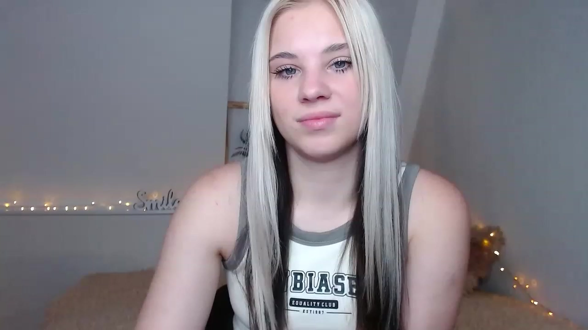 Gallery image thumbnail from Little_k1ttyy's myfreecams stream on, 06/15/2023, 10:43 image 3 of 20