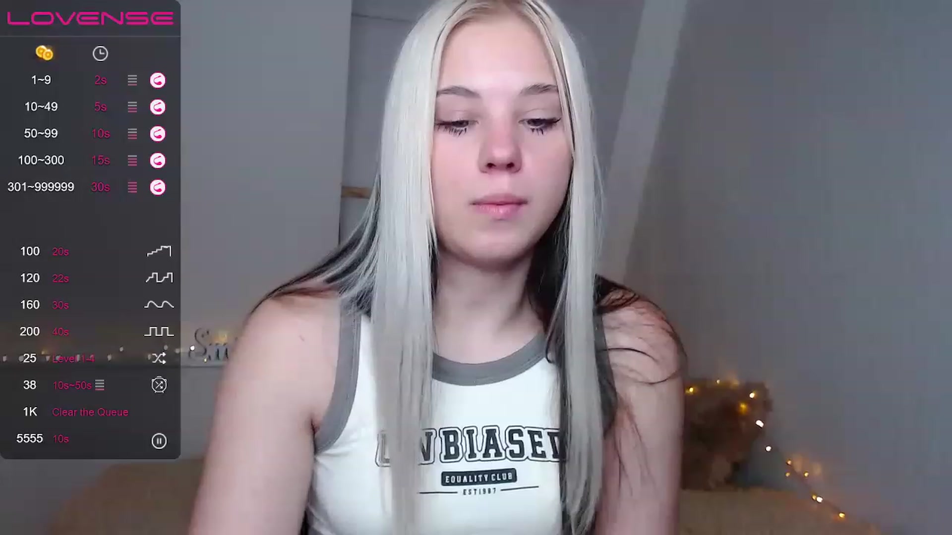 Gallery image thumbnail from Little_k1ttyy's myfreecams stream on, 06/15/2023, 12:09 image 9 of 20