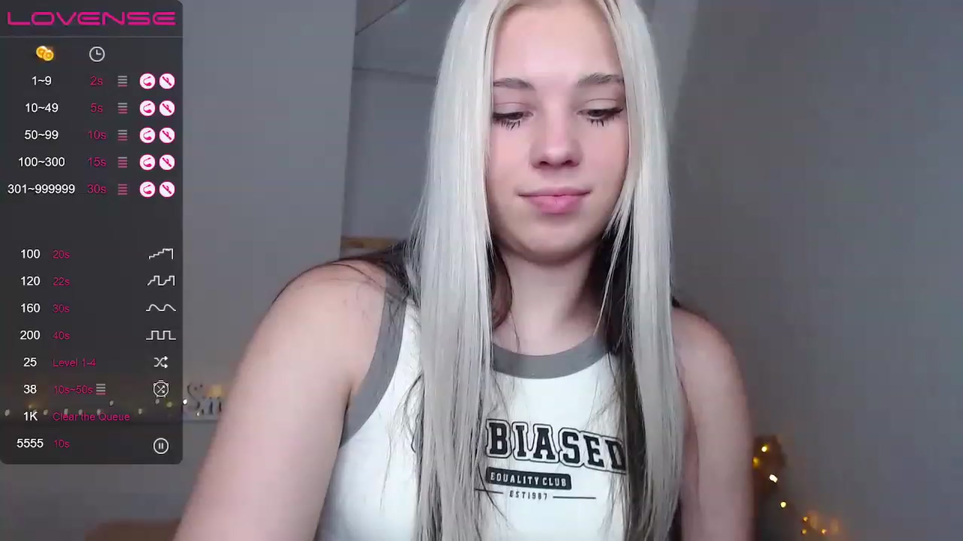 Gallery image thumbnail from Little_k1ttyy's myfreecams stream on, 06/15/2023, 12:09 image 5 of 20