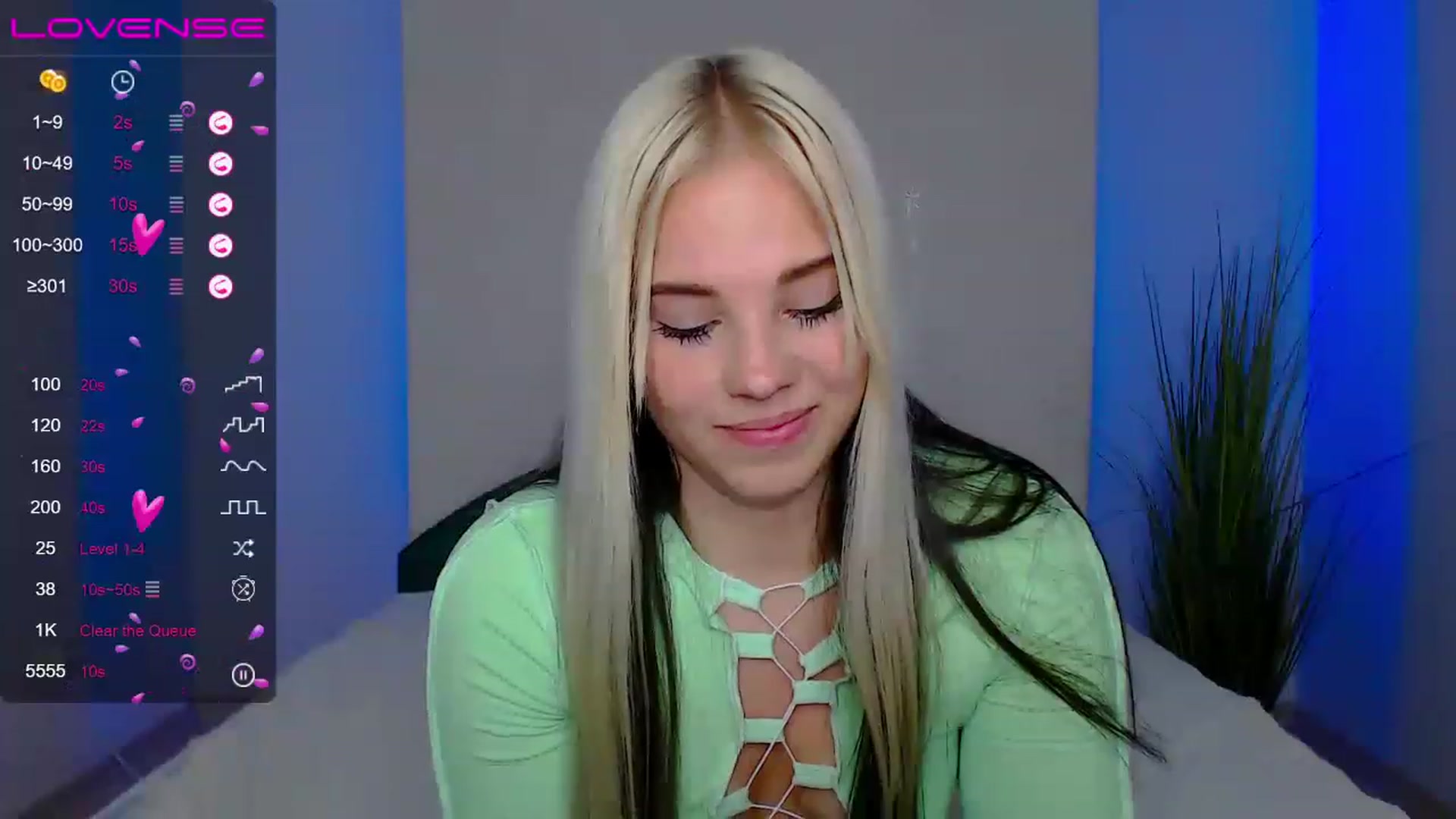 Gallery image thumbnail from Little_k1ttyy's myfreecams stream on, 06/22/2023, 12:16 image 7 of 20