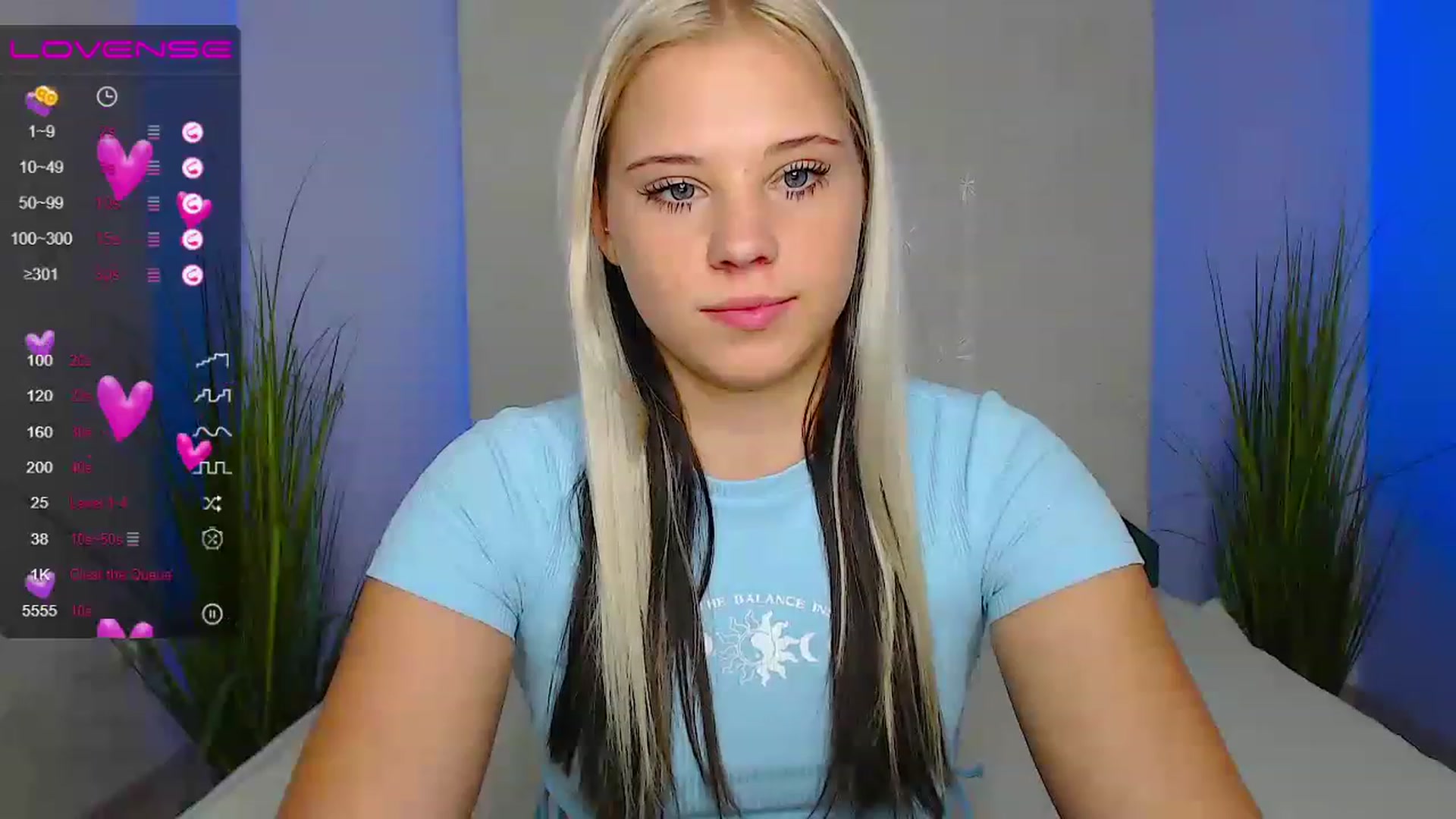 Gallery image thumbnail from Little_k1ttyy's myfreecams stream on, 06/24/2023, 11:59 image 11 of 20