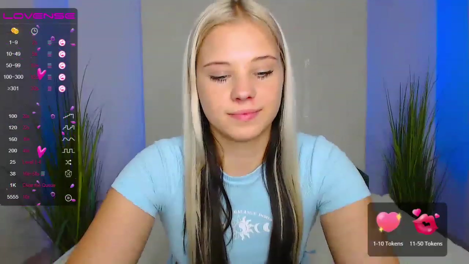 Gallery image thumbnail from Little_k1ttyy's myfreecams stream on, 06/24/2023, 11:59 image 12 of 20