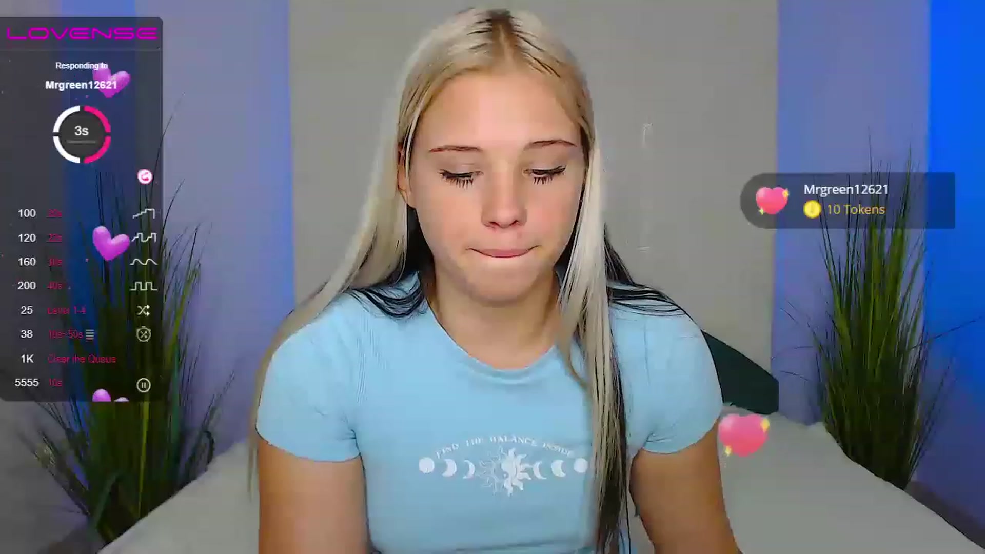 Gallery image thumbnail from Little_k1ttyy's myfreecams stream on, 06/24/2023, 15:11 image 4 of 20