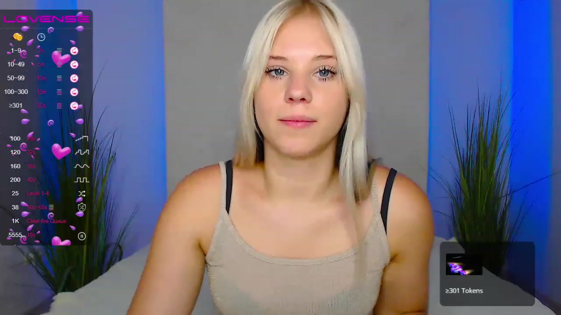 Gallery image thumbnail from Little_k1ttyy's myfreecams stream on, 06/25/2023, 10:53 image 2 of 20