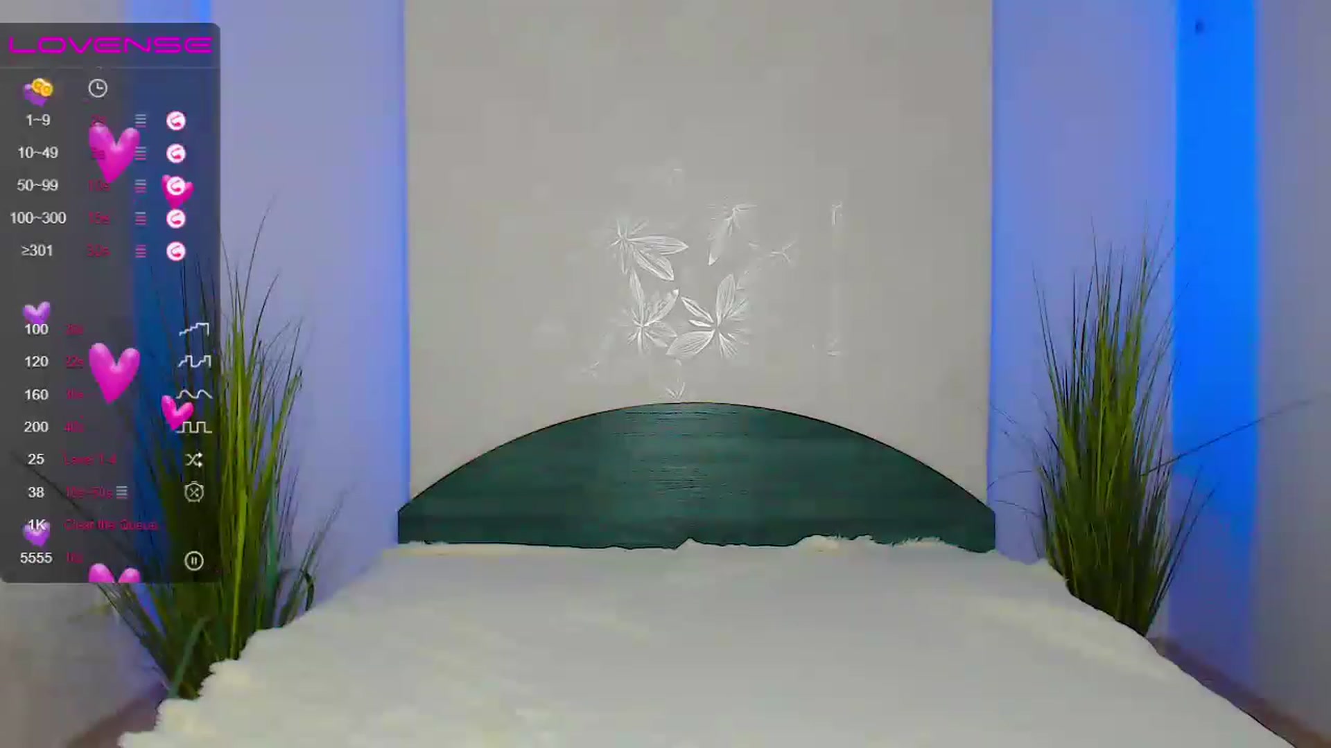 Gallery image thumbnail from Little_k1ttyy's myfreecams stream on, 06/25/2023, 15:36 image 5 of 20