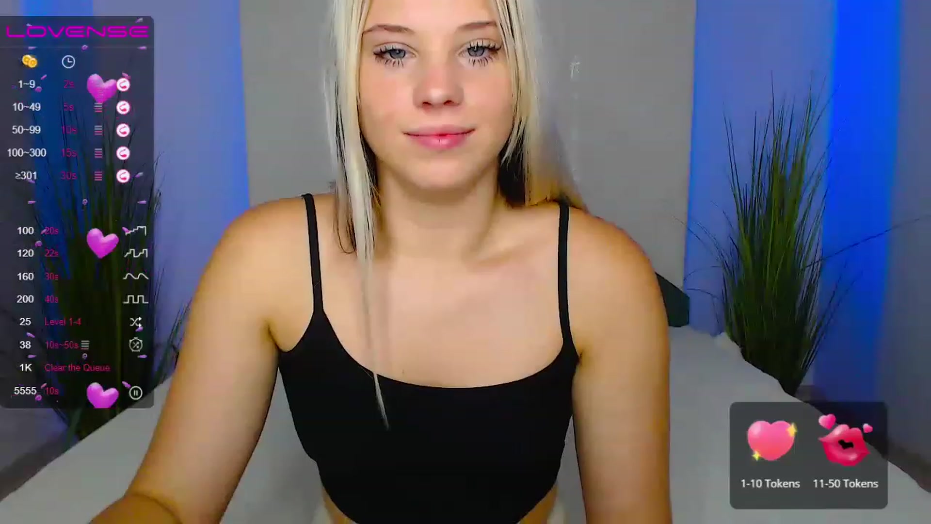 Gallery image thumbnail from Little_k1ttyy's myfreecams stream on, 06/26/2023, 10:12 image 15 of 20
