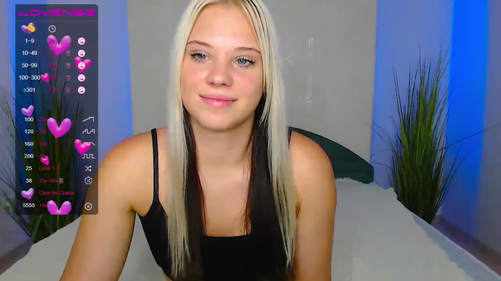 Gallery image thumbnail from Little_k1ttyy's myfreecams stream on, 06/26/2023, 12:52 image 9 of 20