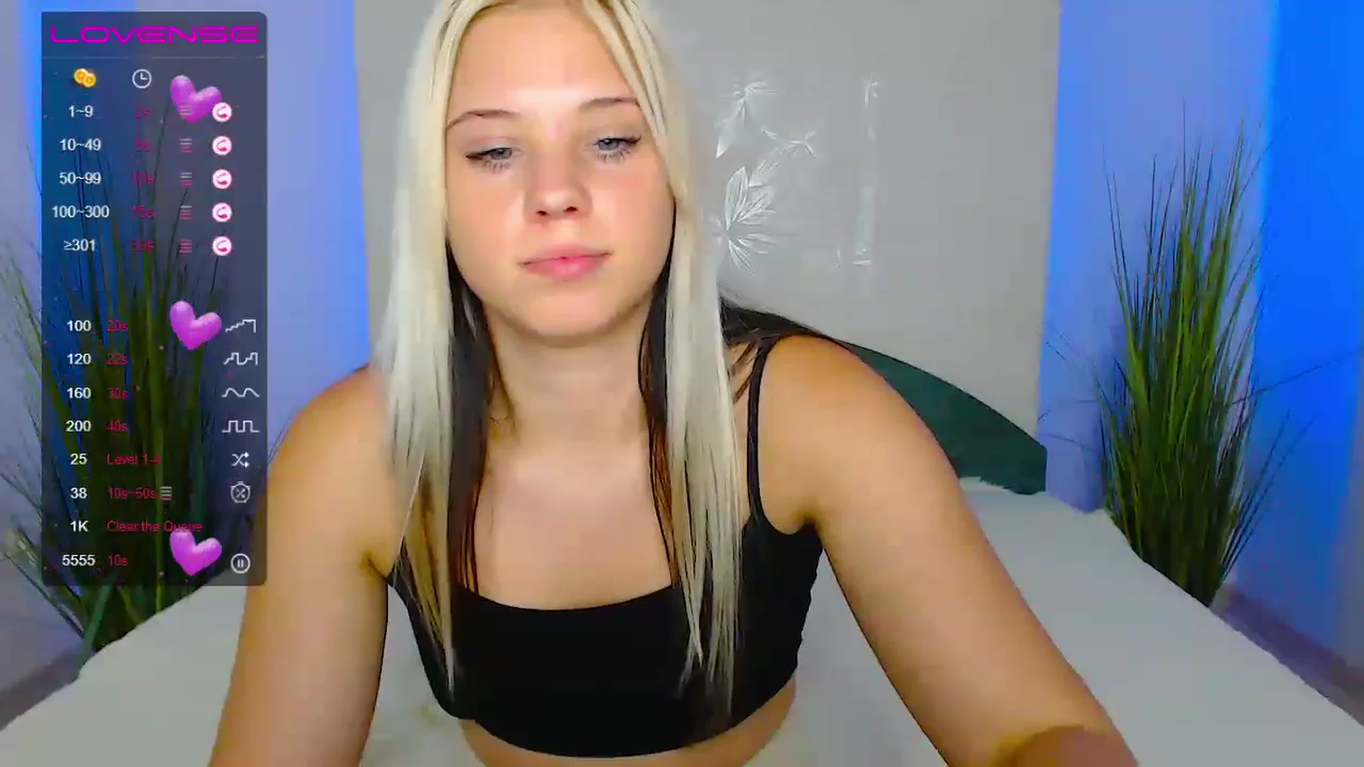 Gallery image thumbnail from Little_k1ttyy's myfreecams stream on, 06/26/2023, 15:01 image 7 of 20