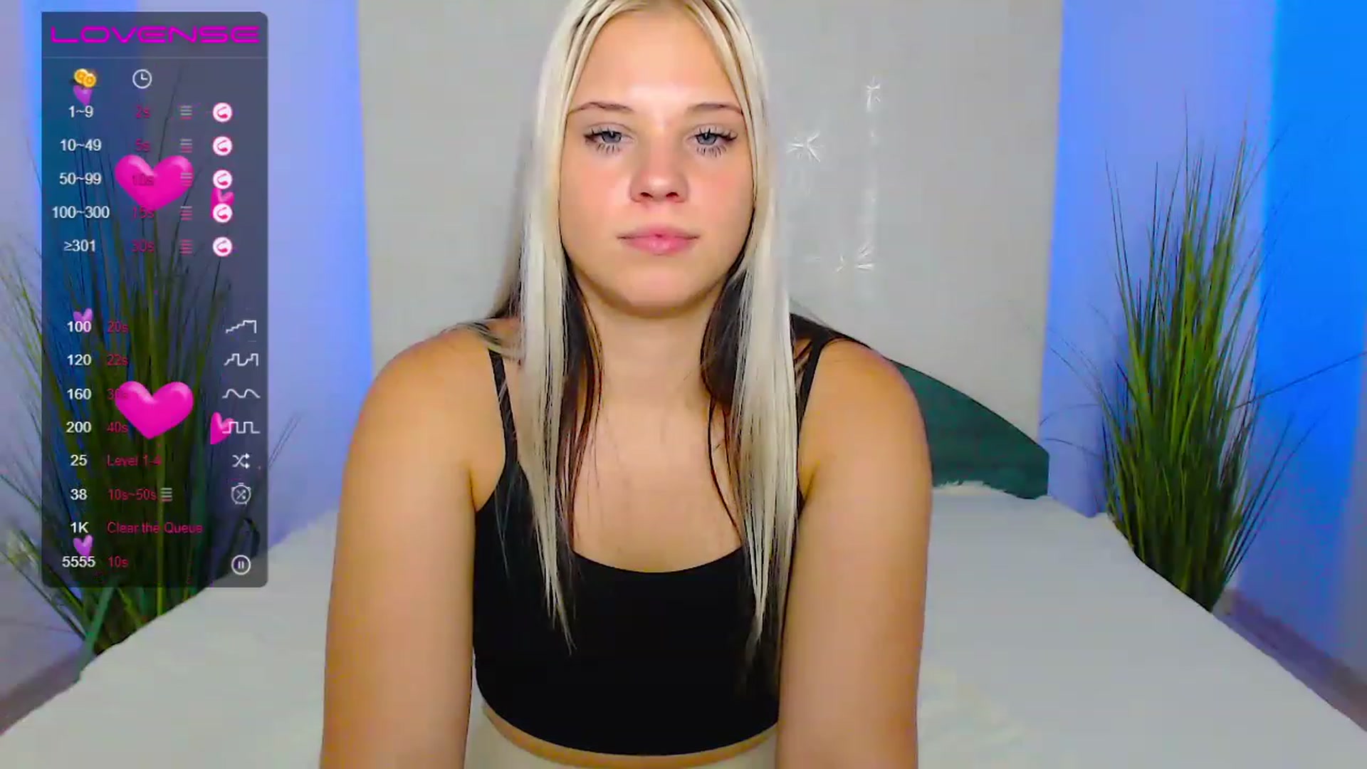 Gallery image thumbnail from Little_k1ttyy's myfreecams stream on, 06/26/2023, 15:01 image 10 of 20