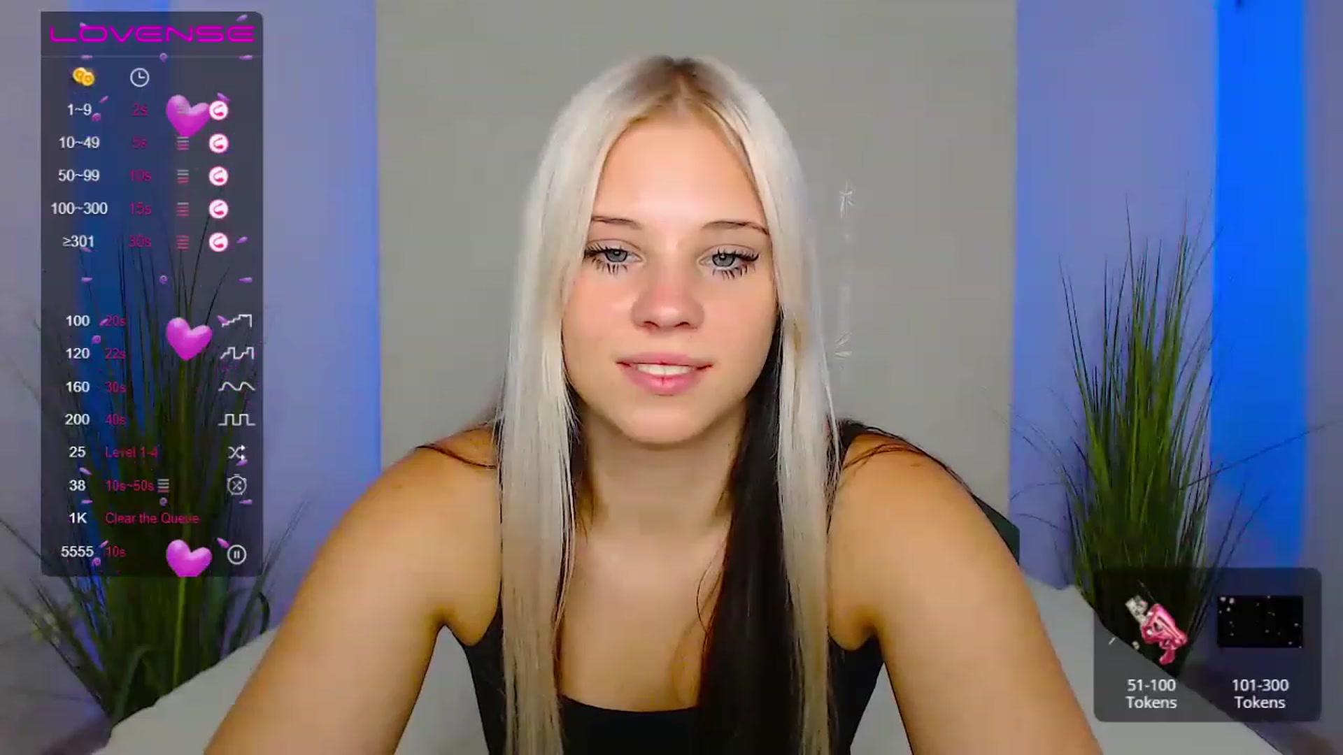 Gallery image thumbnail from Little_k1ttyy's myfreecams stream on, 06/27/2023, 12:40 image 4 of 20