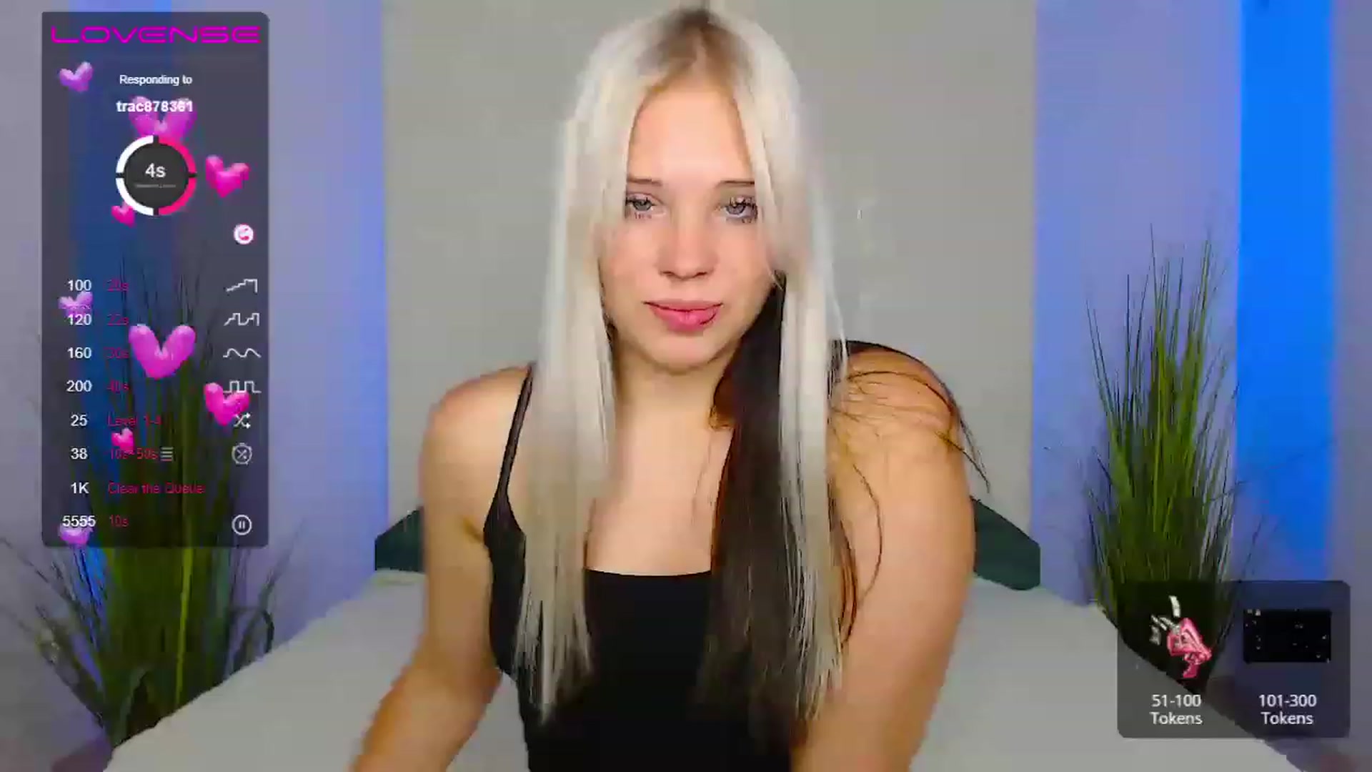 Gallery image thumbnail from Little_k1ttyy's myfreecams stream on, 06/27/2023, 12:40 image 2 of 20