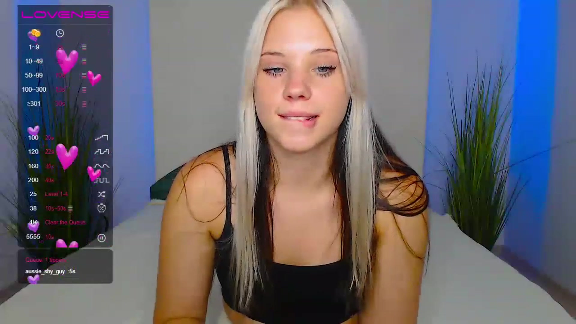 Gallery image thumbnail from Little_k1ttyy's myfreecams stream on, 06/27/2023, 13:49 image 20 of 20
