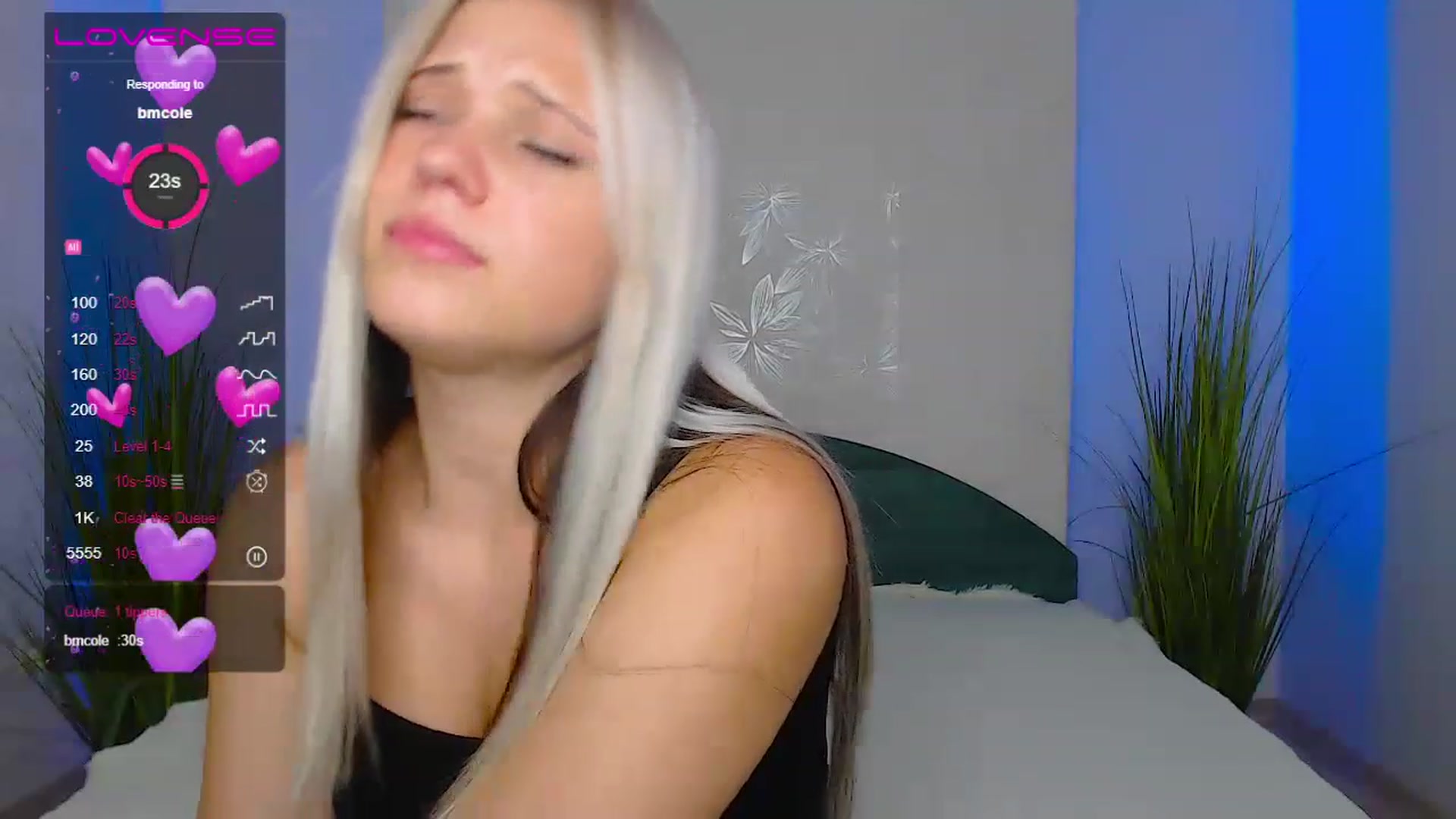 Gallery image thumbnail from Little_k1ttyy's myfreecams stream on, 06/27/2023, 15:33 image 9 of 20