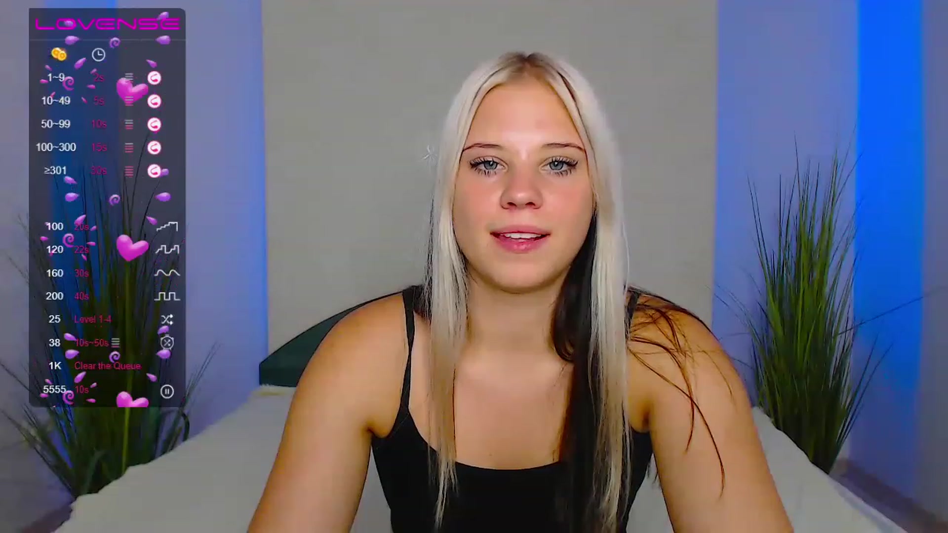 Gallery image thumbnail from Little_k1ttyy's myfreecams stream on, 06/27/2023, 17:07 image 2 of 20