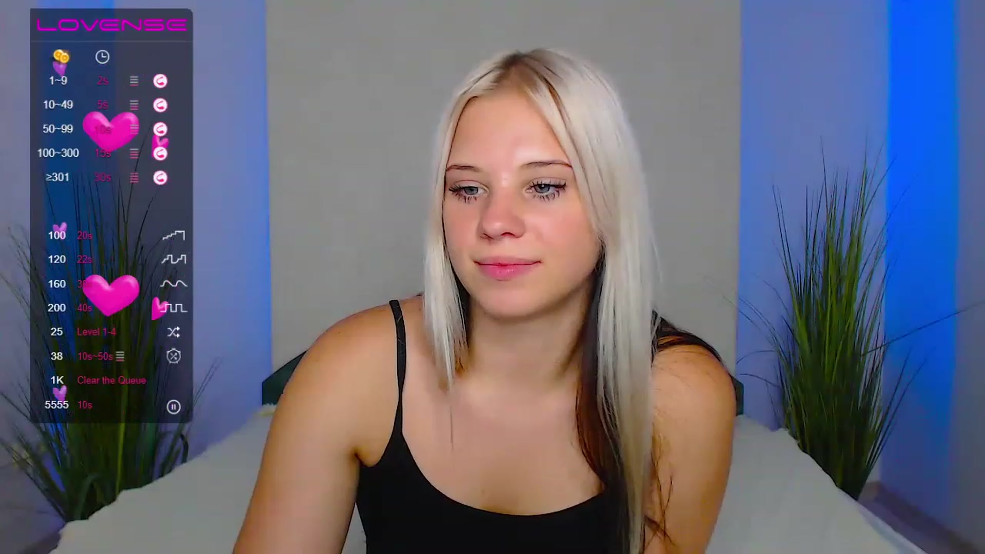 Gallery image thumbnail from Little_k1ttyy's myfreecams stream on, 06/27/2023, 17:07 image 19 of 20