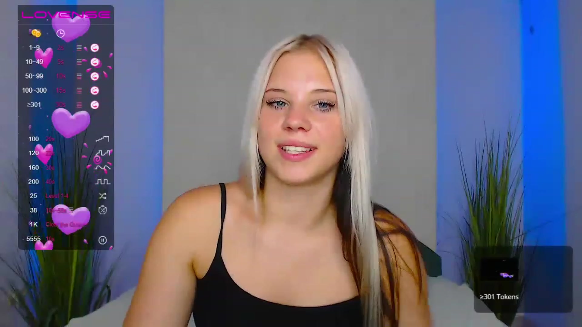 Gallery image thumbnail from Little_k1ttyy's myfreecams stream on, 06/27/2023, 17:07 image 15 of 20