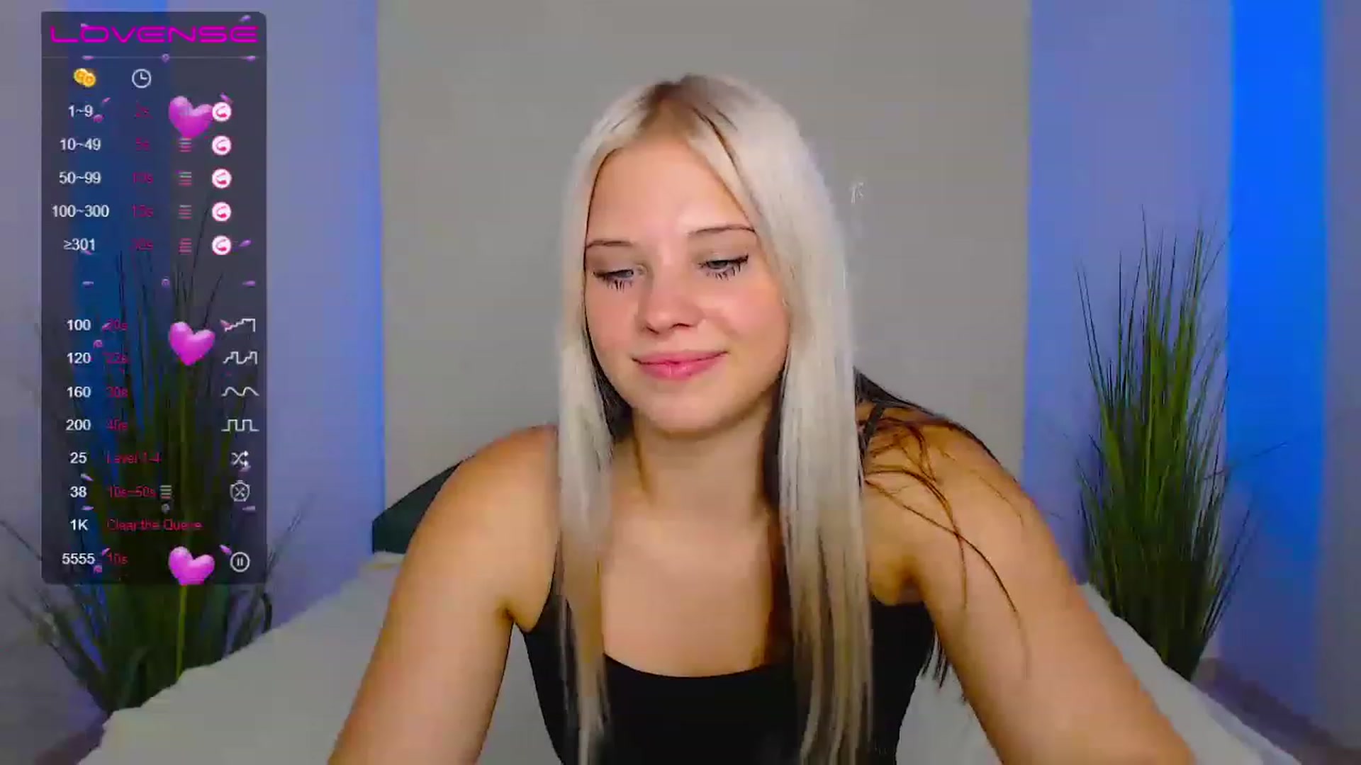 Gallery image thumbnail from Little_k1ttyy's myfreecams stream on, 06/27/2023, 17:07 image 1 of 20