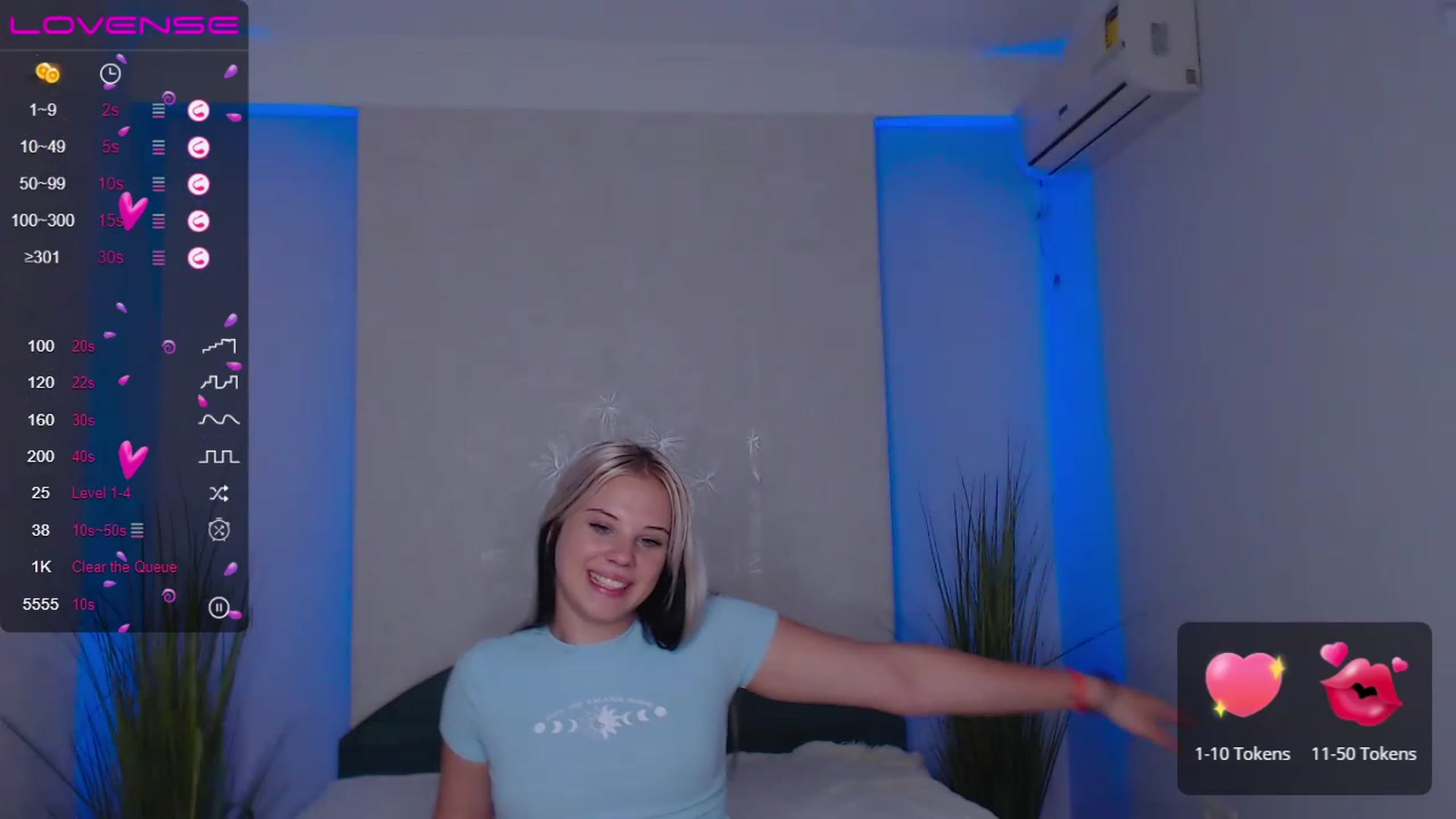 Gallery image thumbnail from Little_k1ttyy's myfreecams stream on, 06/28/2023, 12:45 image 11 of 20