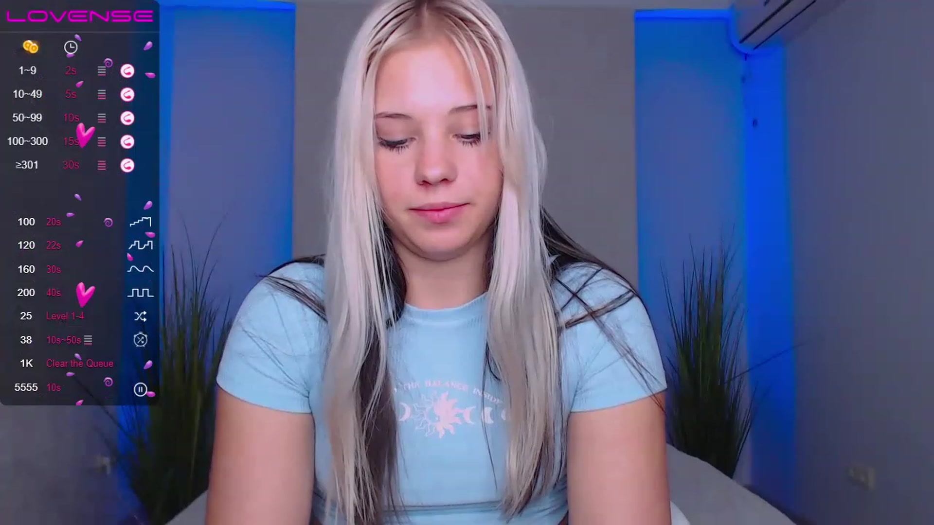 Gallery image thumbnail from Little_k1ttyy's myfreecams stream on, 06/28/2023, 14:51 image 12 of 20