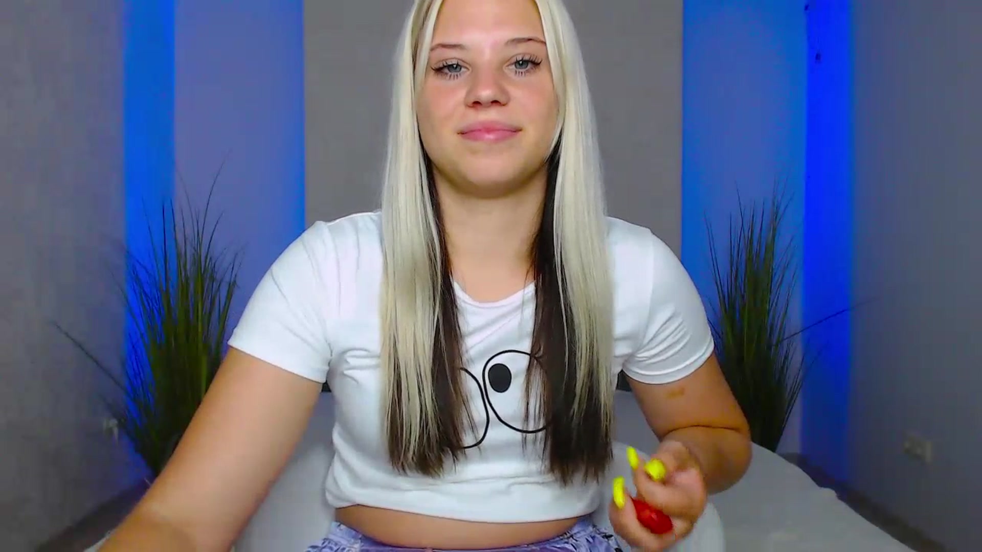 Gallery image thumbnail from Little_k1ttyy's myfreecams stream on, 07/03/2023, 13:48 image 3 of 20