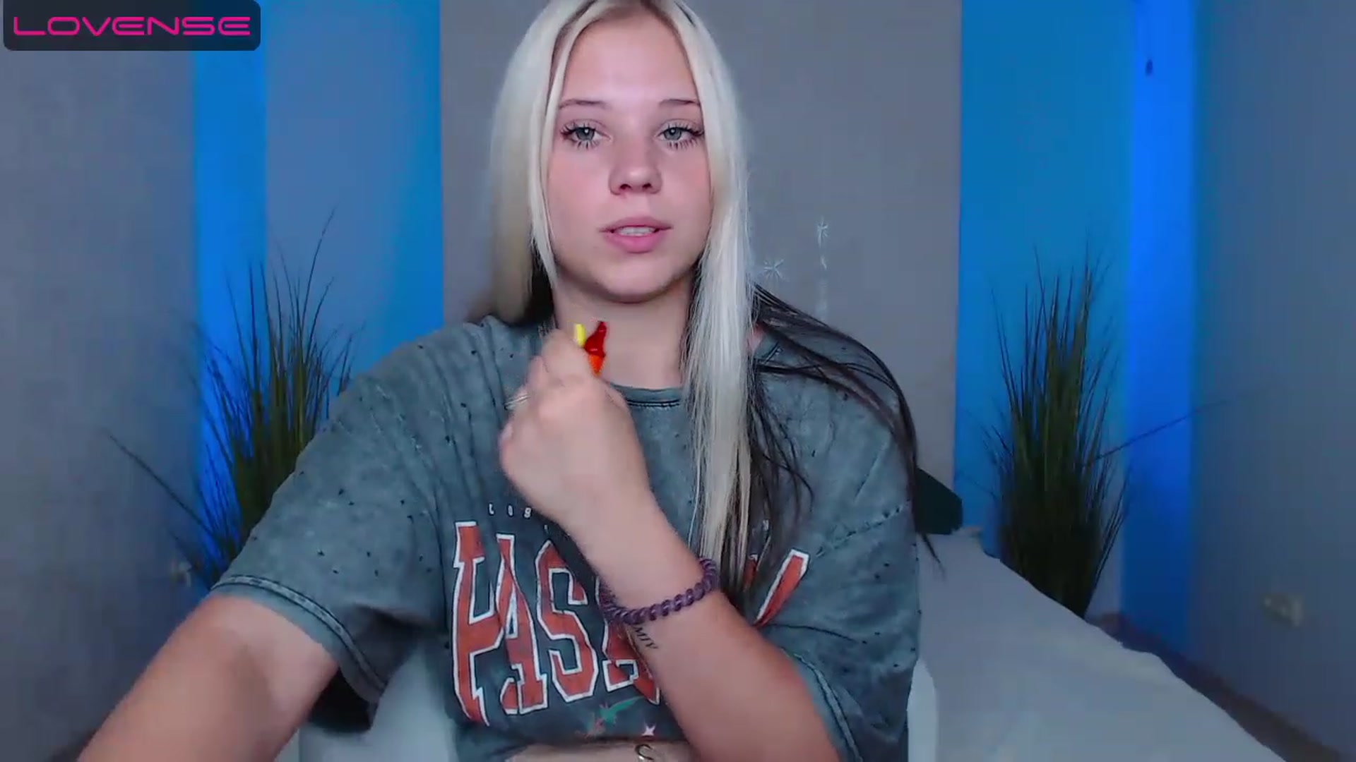 Gallery image thumbnail from Little_k1ttyy's myfreecams stream on, 07/04/2023, 12:08 image 14 of 20