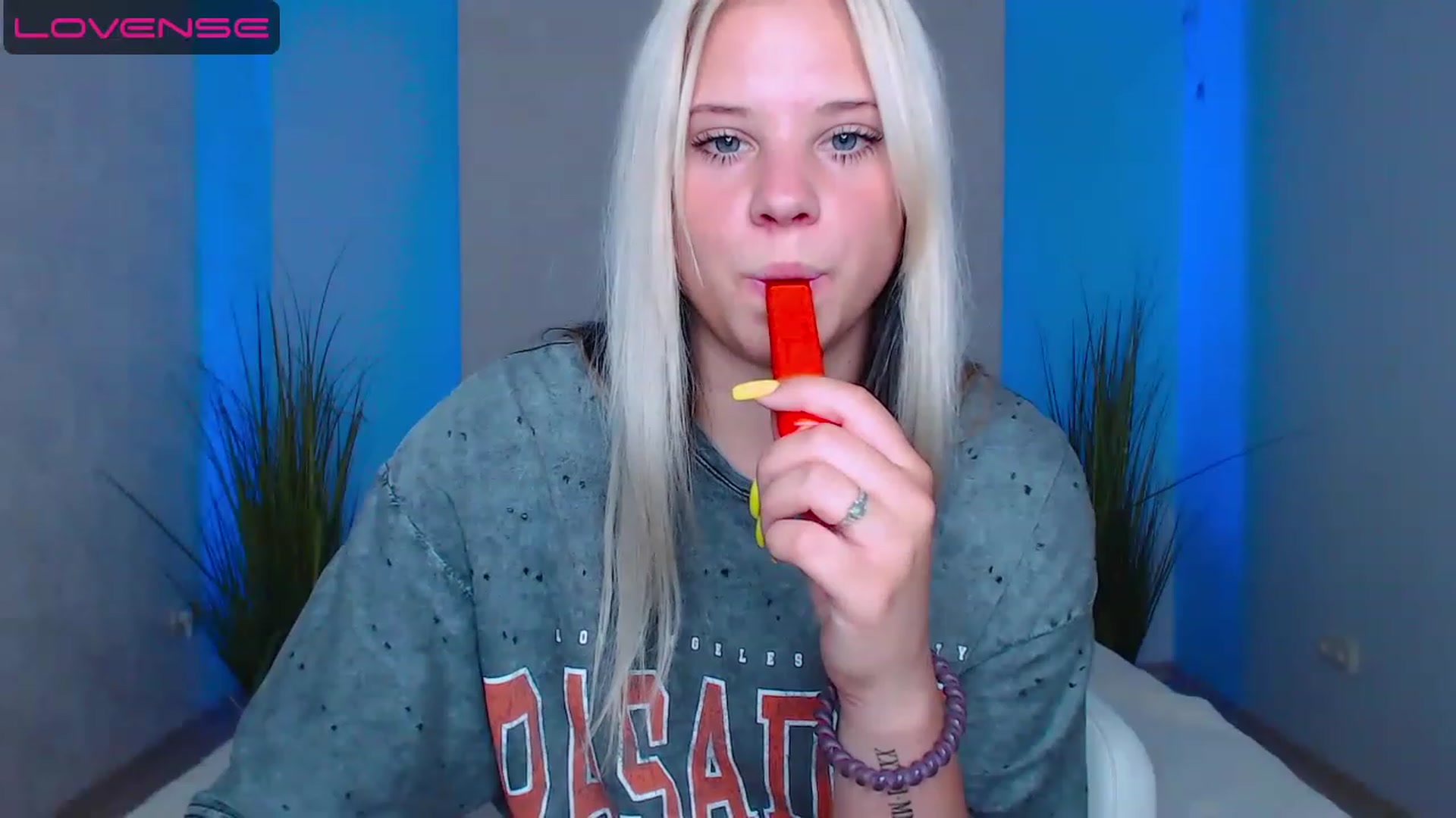 Gallery image thumbnail from Little_k1ttyy's myfreecams stream on, 07/04/2023, 12:23 image 6 of 20